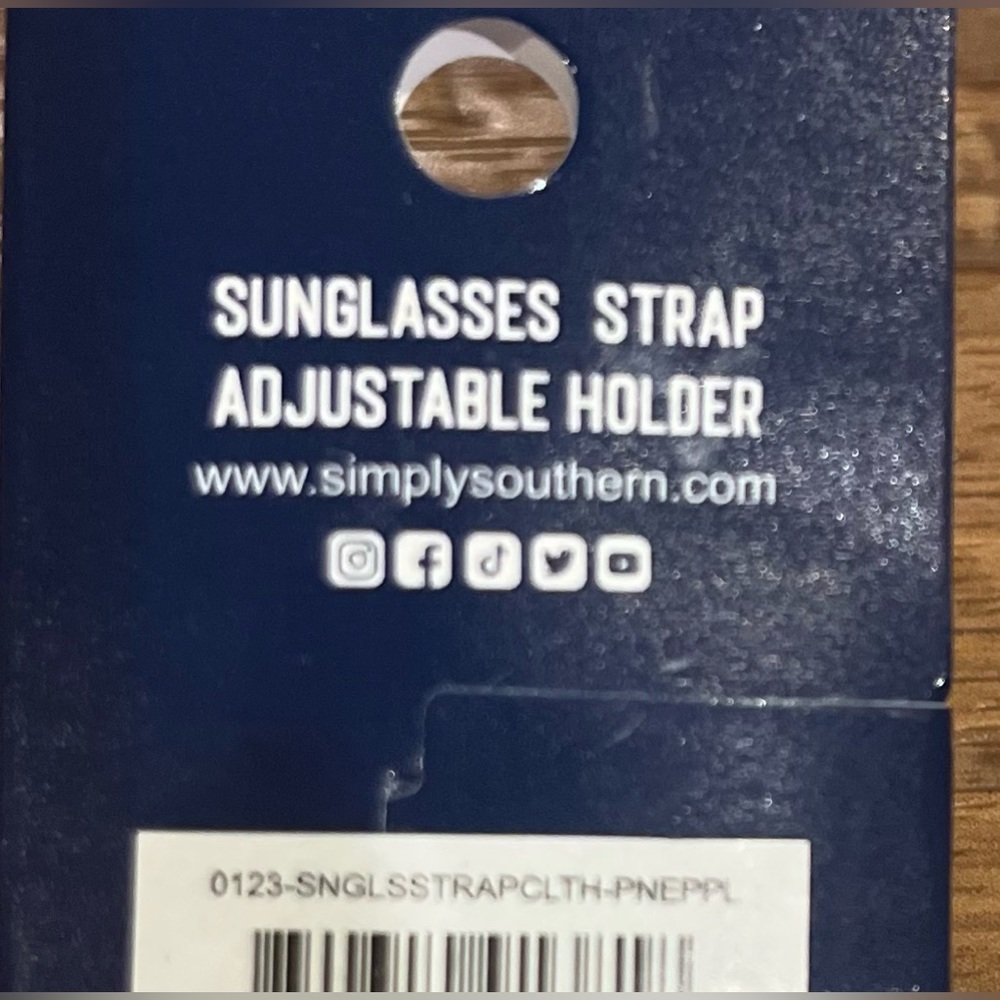 NWT- Simply Southern Sunglass Strap Adjustable Holder - Picture 3 of 3